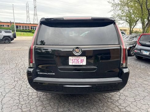 Used 2015 Cadillac Escalade ESV Luxury AWD/4WD image 5