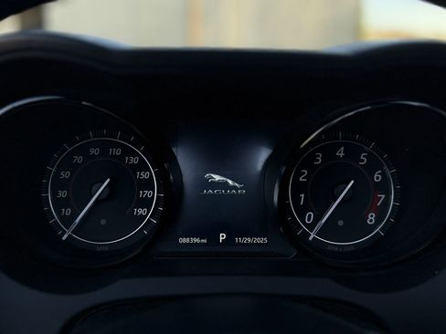 Used 2016 Jaguar F-TYPE S image 37