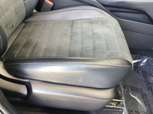 Used 2024 Mitsubishi Outlander SE Black Edition AWD/4WD image 19