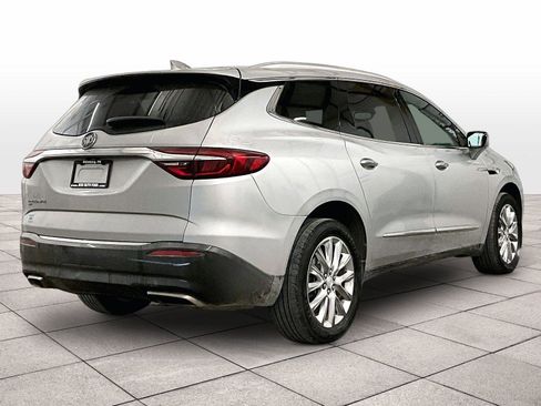 Used 2021 Buick Enclave Essence w/ Sound and Sites Package AWD/4WD image 11