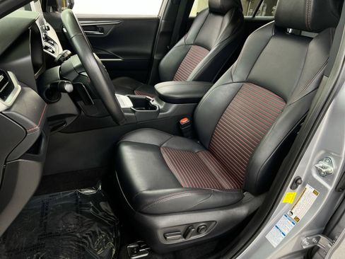 Used 2022 Toyota RAV4 XSE image 17