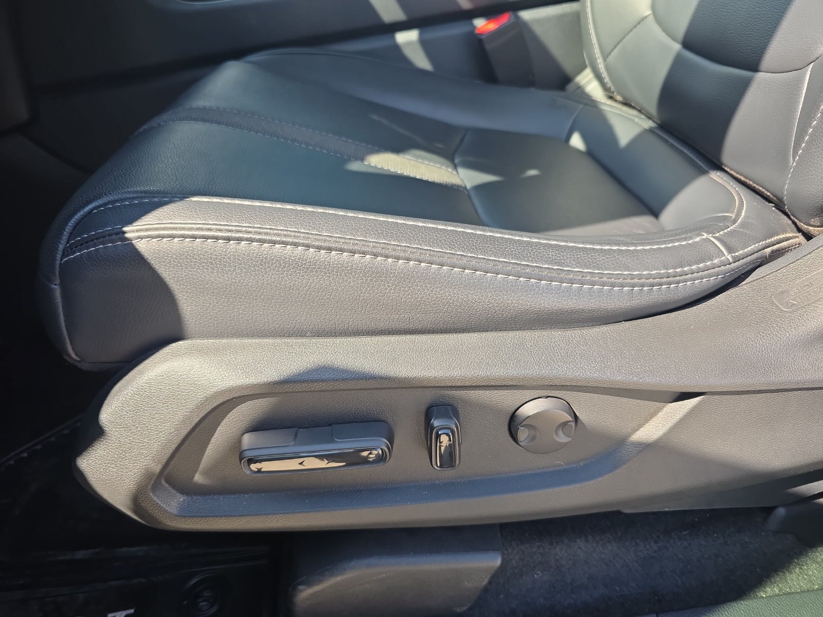 Used 2024 Honda Pilot Touring image 26