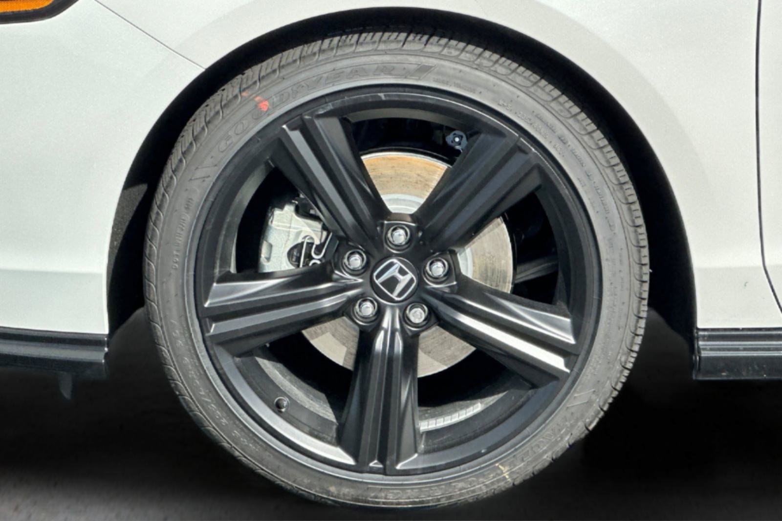 New 2026 Honda Accord Sport image 29