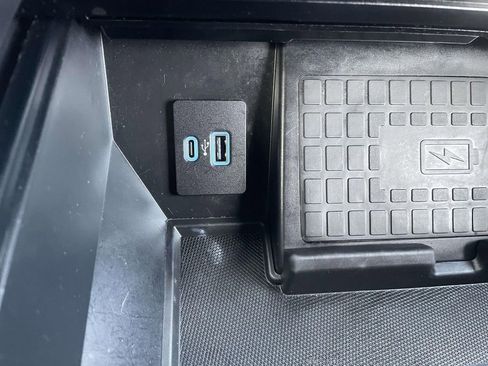 Used 2022 Ford F150 Raptor w/ Equipment Group 801A High image 12