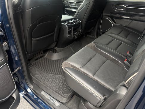 Used 2021 RAM 1500 Laramie w/ Sport Appearance Package AWD/4WD image 13