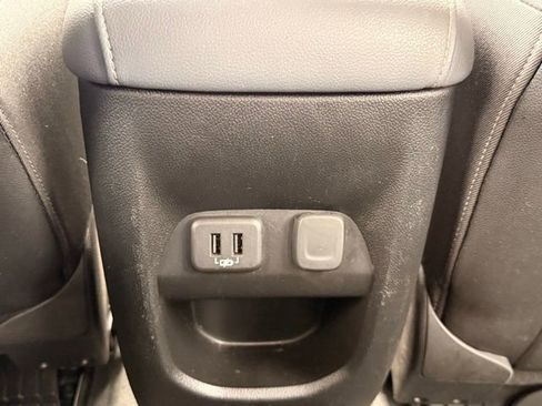 Used 2019 Chevrolet Colorado Z71 image 20