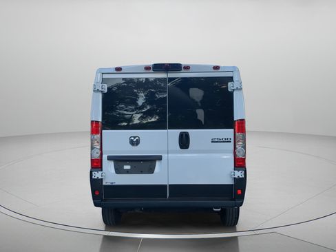 Used 2025 RAM ProMaster 2500 w/ U-Haul Equipment Group FWD image 41