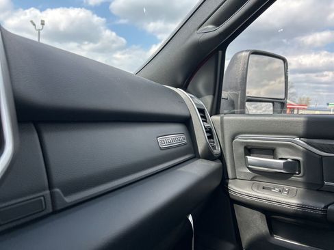 New 2026 RAM 2500 Big Horn AWD/4WD image 24