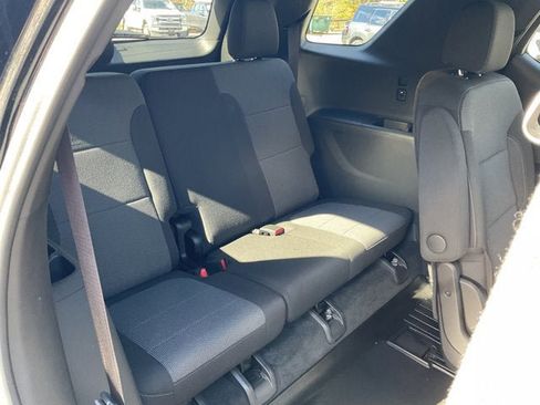 Used 2022 Chevrolet Traverse LT AWD/4WD image 27