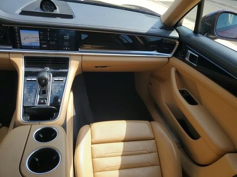 Used 2020 Porsche Panamera 4 AWD/4WD image 40