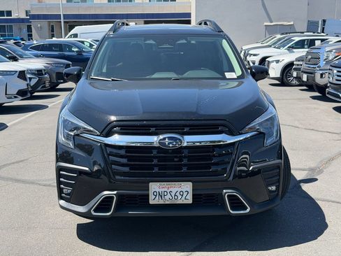 Used 2024 Subaru Ascent Touring AWD/4WD image 3