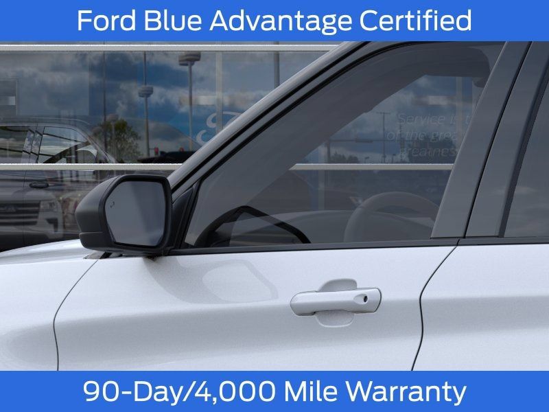 Used 2026 Ford Explorer Active AWD/4WD image 21