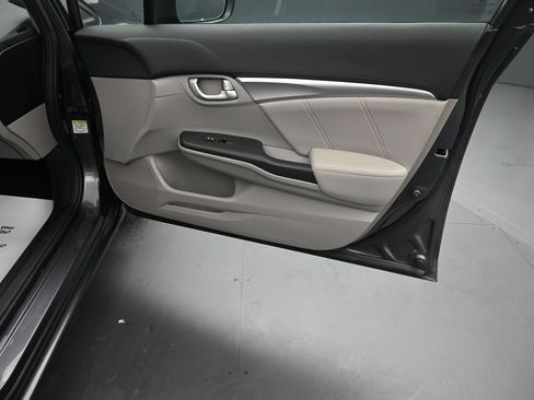 Used 2015 Honda Civic EX-L image 12