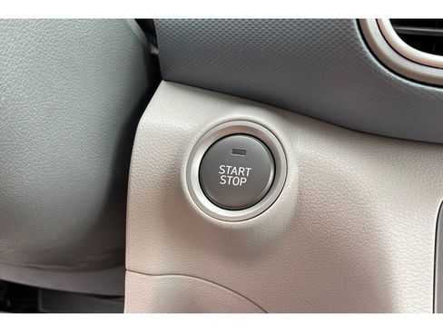 Used 2020 Hyundai Kona Limited image 32