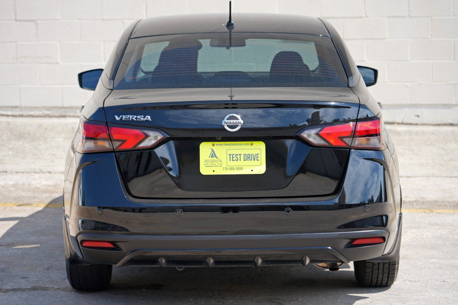 Used 2021 Nissan Versa S FWD image 44