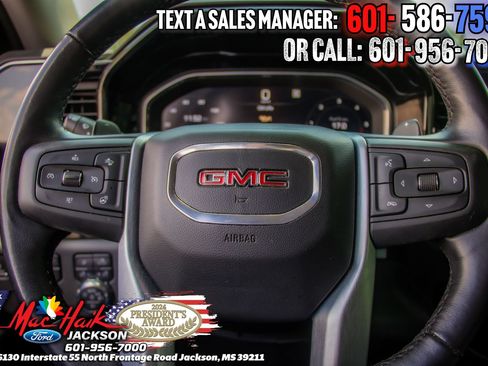 Used 2023 GMC Sierra 1500 SLT w/ SLT Premium Package AWD/4WD image 12