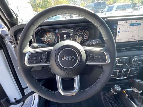 New 2026 Jeep Wrangler Sahara image 32