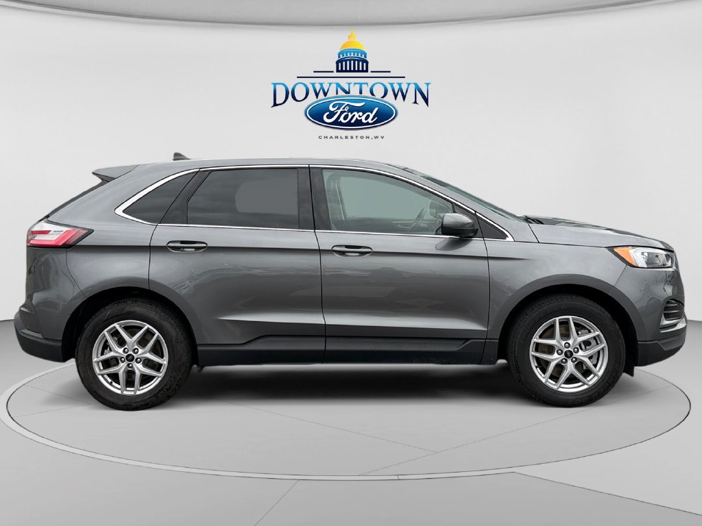 Used 2024 Ford Edge SEL AWD/4WD image 2