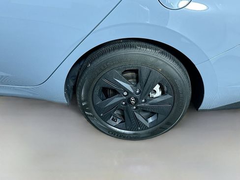 Certified 2023 Hyundai Elantra SEL FWD image 33