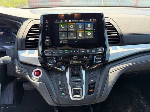 Used 2023 Honda Odyssey Sport image 15