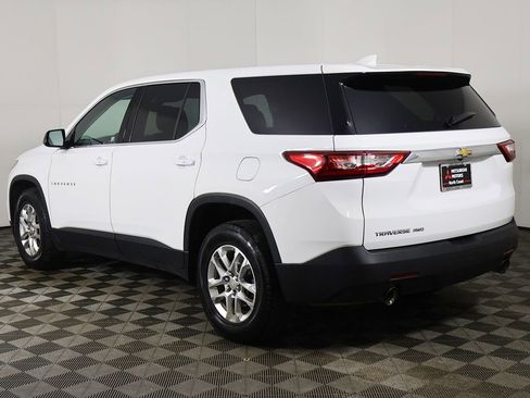 Used 2019 Chevrolet Traverse LS image 6