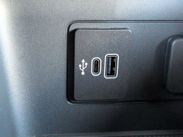 New 2027 Ford Explorer Active w/ Active Comfort Package RWD image 22