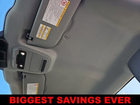 New 2025 Ford F550 4x4 Regular Cab Super Duty image 30