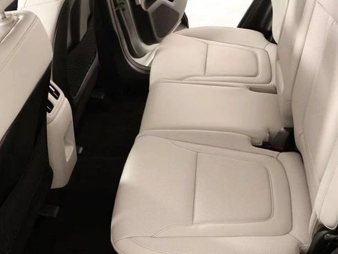 New 2026 Hyundai Tucson Limited AWD/4WD image 15