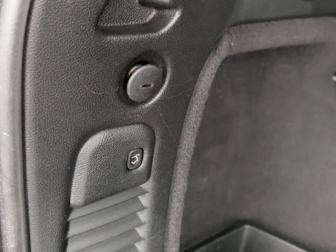 Used 2022 Dodge Durango R/T w/ Blacktop Package AWD/4WD image 22
