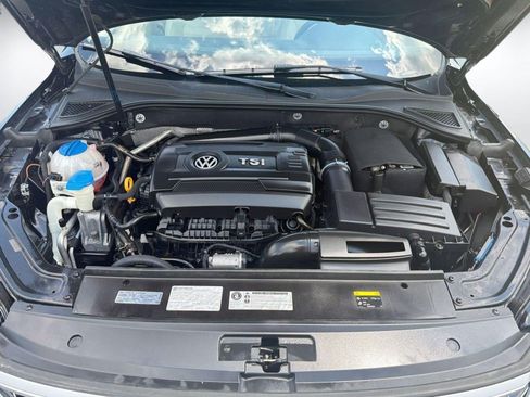Used 2017 Volkswagen Passat 1.8T SEL Premium FWD image 30