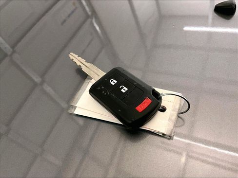 Used 2021 Mitsubishi Mirage FWD image 9