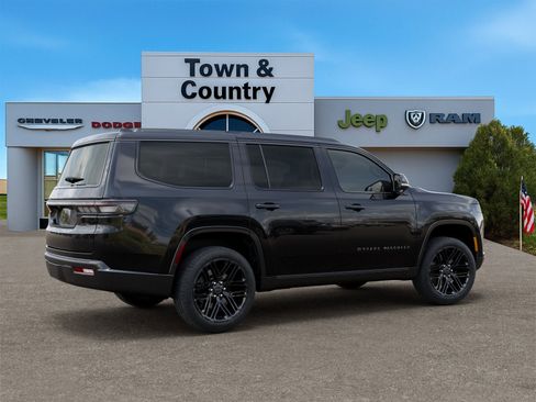 New 2026 Jeep Grand Wagoneer Limited image 4