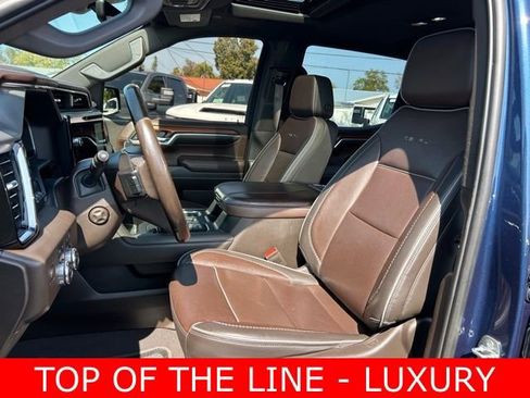 Used 2023 GMC Sierra 1500 Denali w/ Denali Reserve Package image 13
