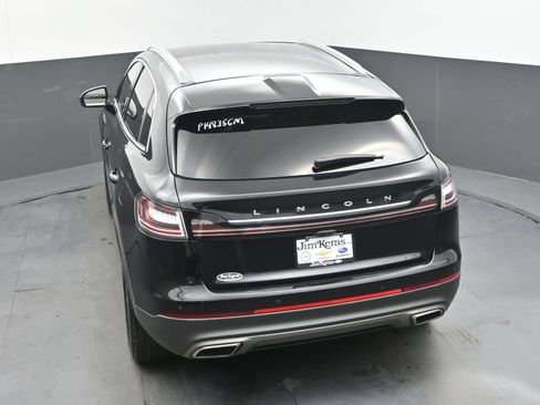 Used 2023 Lincoln Nautilus AWD w/ Premium Package image 38