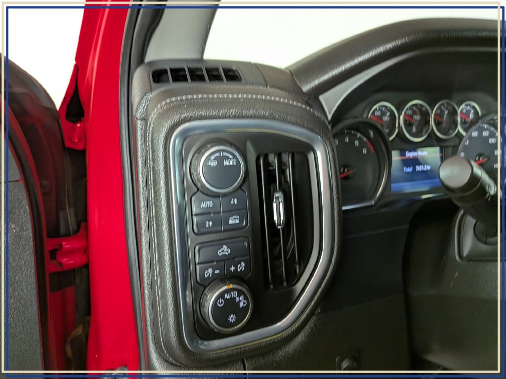 Certified 2021 Chevrolet Silverado 1500 LT AWD/4WD image 17