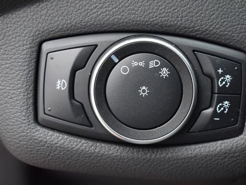 Used 2016 Ford Escape SE w/ Equipment Group 201A image 14