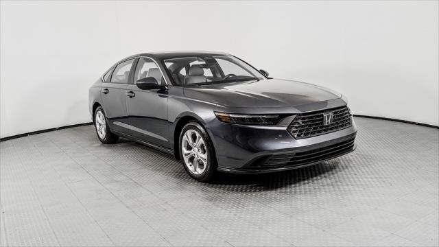 Used 2025 Honda Accord LX image 11