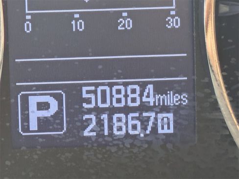 Used 2019 Nissan Armada SL w/ Premium Package image 30