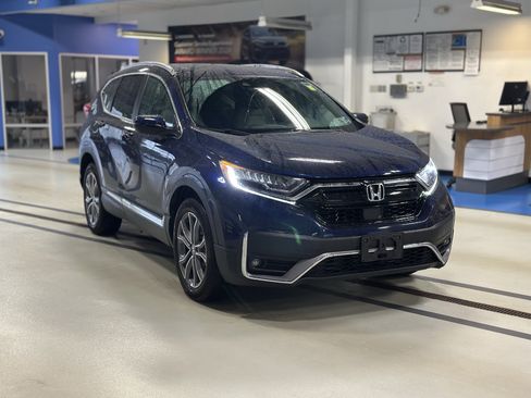 Used 2020 Honda CR-V Touring image 3