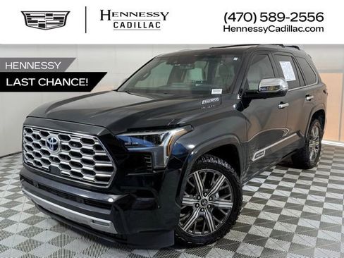 Used 2023 Toyota Sequoia SR5 image 1