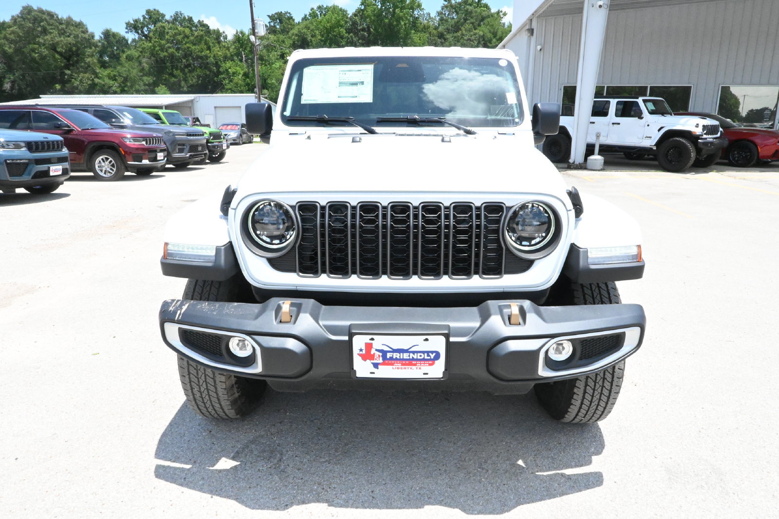 New 2026 Jeep Gladiator Sport AWD/4WD image 5