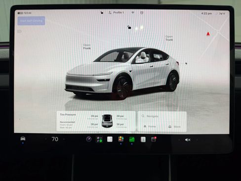 Used 2026 Tesla Model Y Long Range AWD/4WD image 20