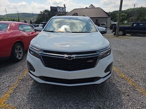Used 2022 Chevrolet Equinox RS w/ RS Leather Package AWD/4WD image 2