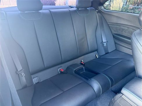 Used 2017 BMW M2 image 36