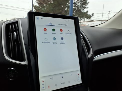 Certified 2022 Ford Edge SEL w/ Convenience Package image 19