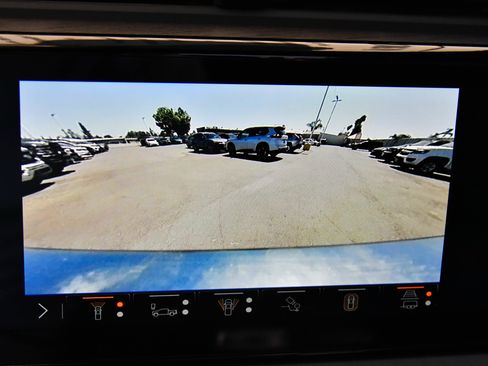 Used 2025 GMC Sierra 1500 AT4 AWD/4WD image 22