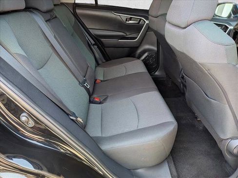 Used 2024 Toyota RAV4 XLE FWD image 18