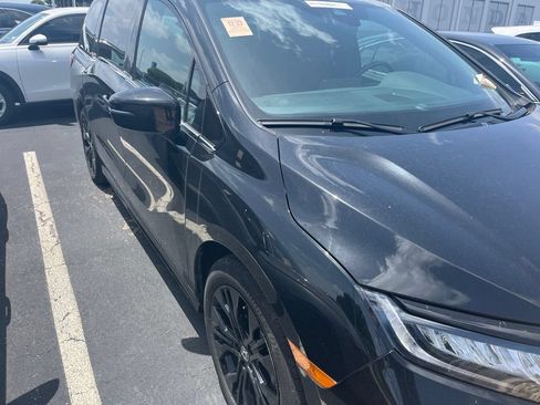 Used 2025 Honda Odyssey Sport-L image 3
