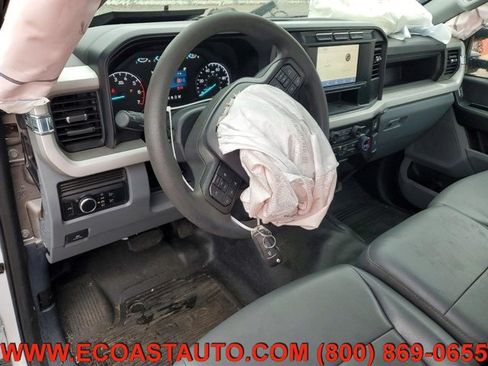Used 2024 Ford F250 XL RWD image 9