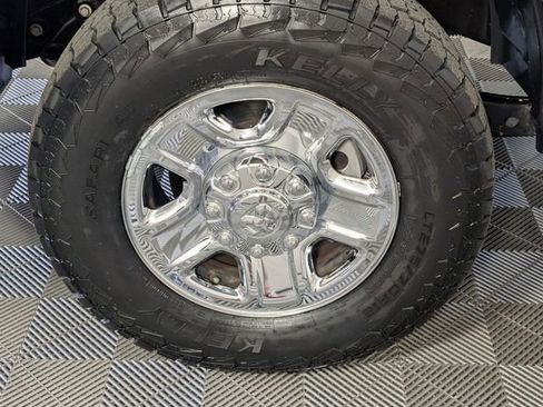 Used 2023 RAM 2500 Big Horn w/ Level 1 Equipment Group image 8